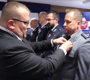 odznaczenie policjanta z Ryk  foto. Sławomir Kłak