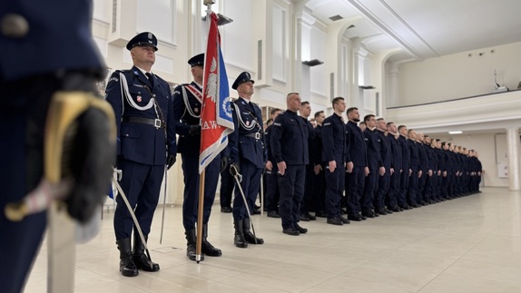 pododdział nowoprzyjętych policjantów