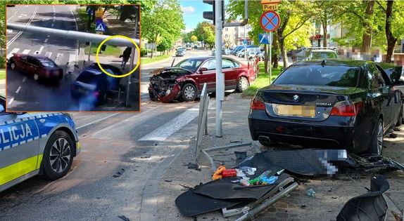 rozbity bordowy Volkswagen obok BMW w tle ulica Piaskowa