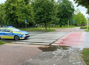 przejazd dla rowerów i przejście obok