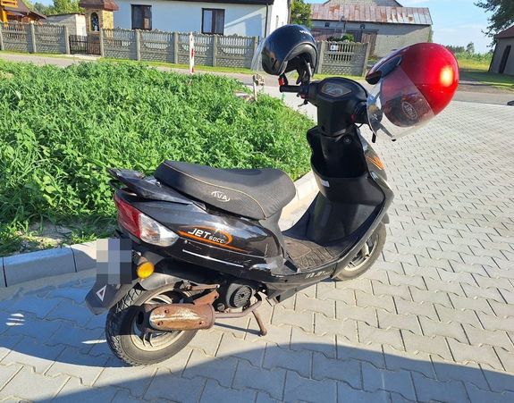 skuter zatrzymany przez policjantki