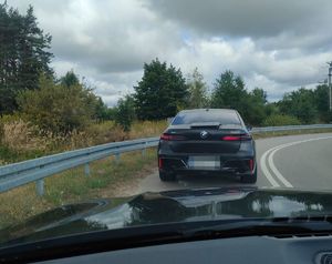 zatrzymany samochód BMW