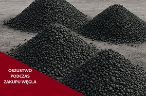 sterty węgla kamiennego na placu i ostrzeżenie
