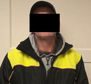 podejrzany mężczyzna