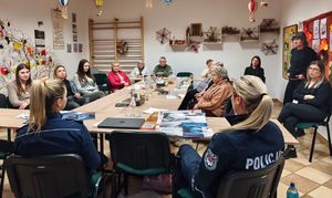 spotkanie policjantów z seniorami