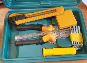 mini zestaw narzędzi