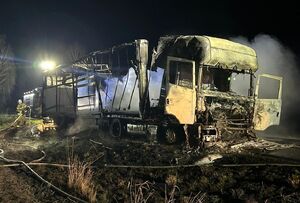 spalona ciężarówka