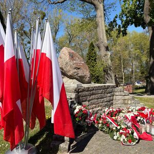 Pomnik Konstytucji 3 Maja w Puławach