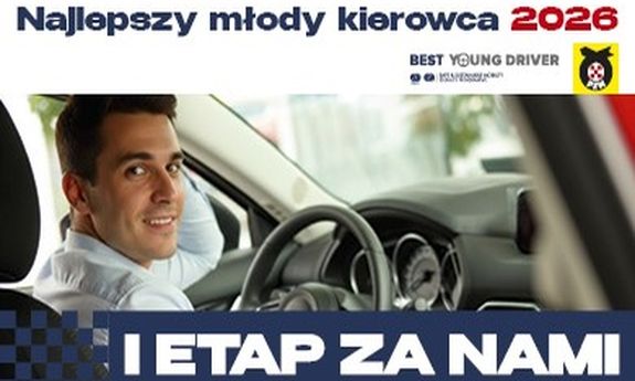 najlepszy młody kierowca 2026 zdjęcie mężczyzny za kierownica samochodu